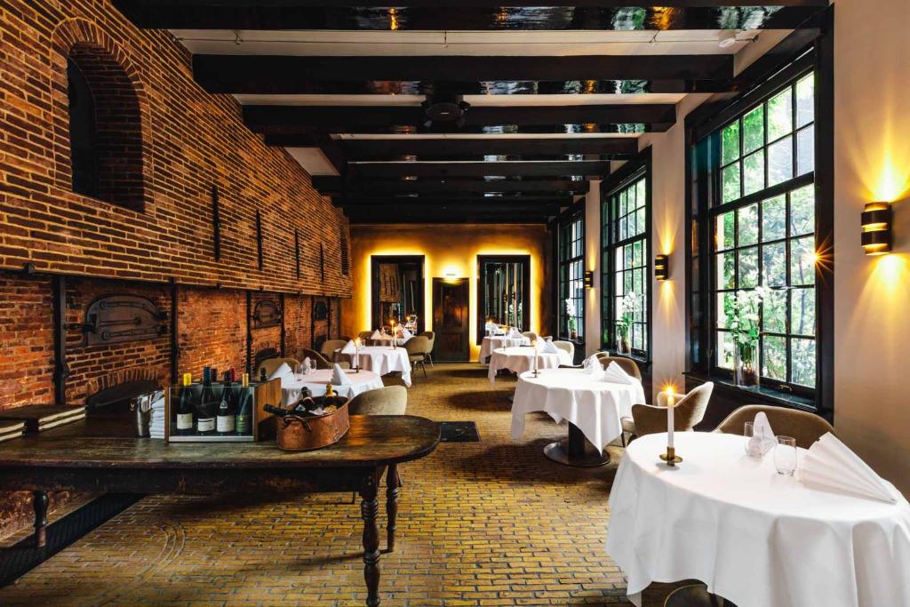 The Dylan Amsterdam — Lobby