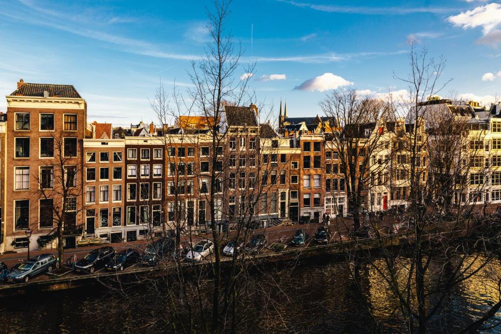 The Dylan Amsterdam — Pool