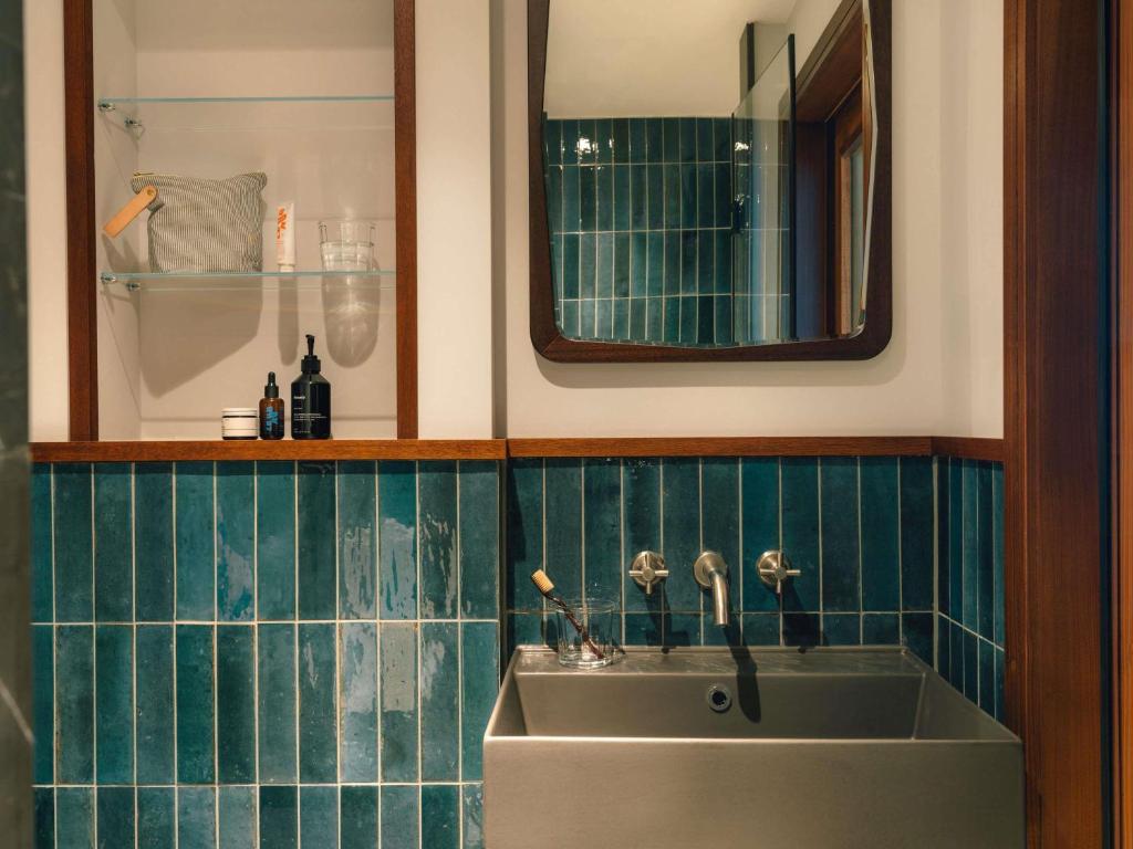 The Hoxton Vienna — Pool