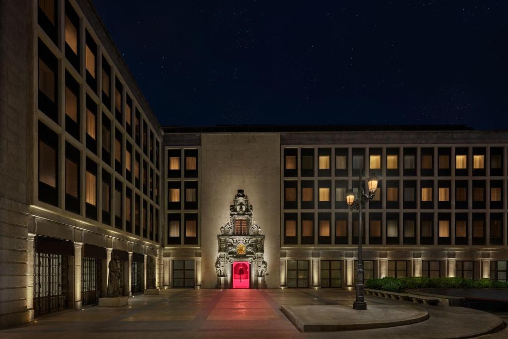 The Madrid EDITION — Lobby