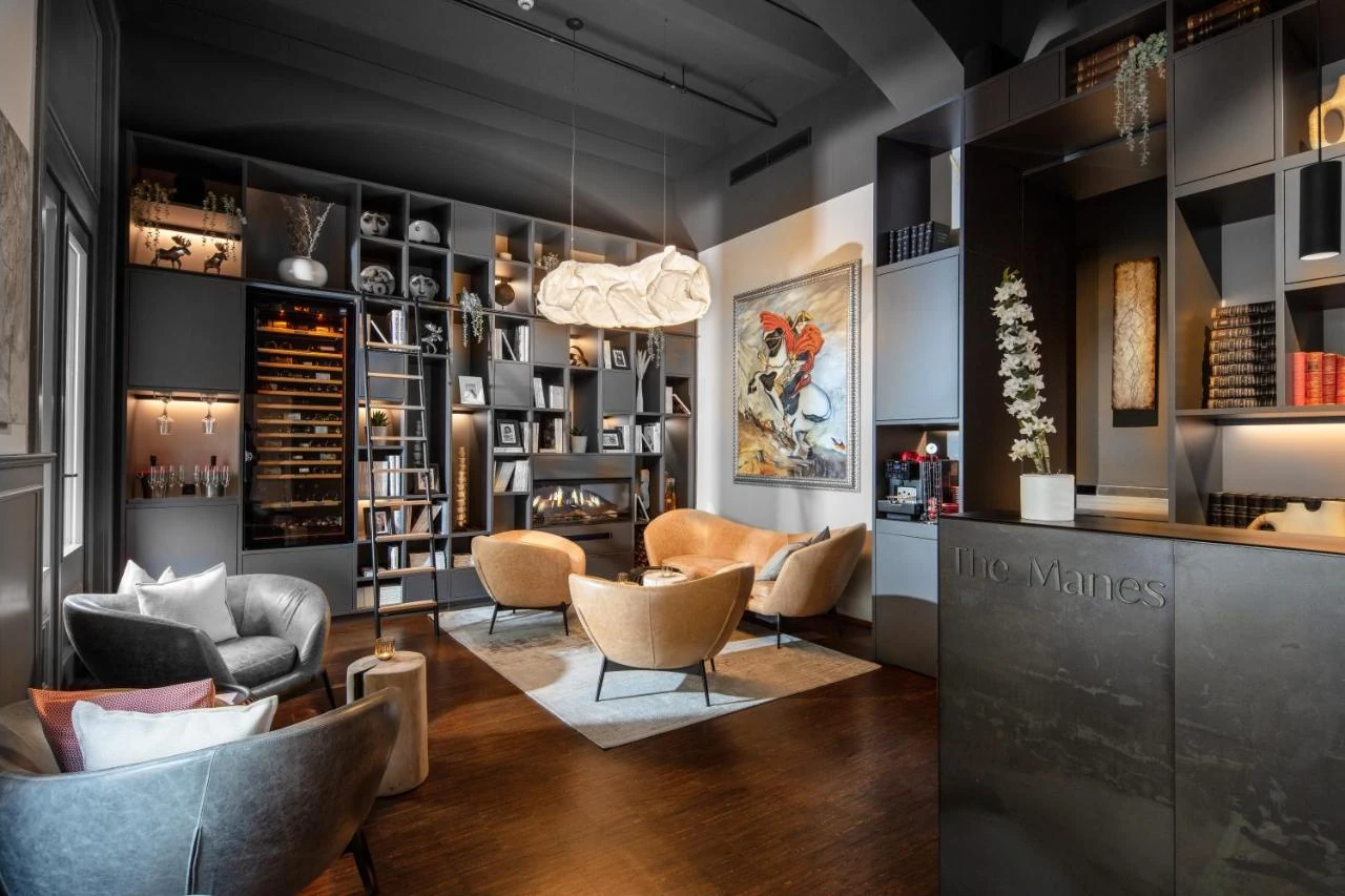 THE MANES Boutique Hotel Prague — Exterior