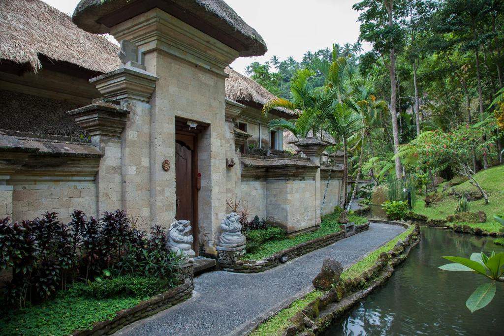 The Royal Pita Maha — Room