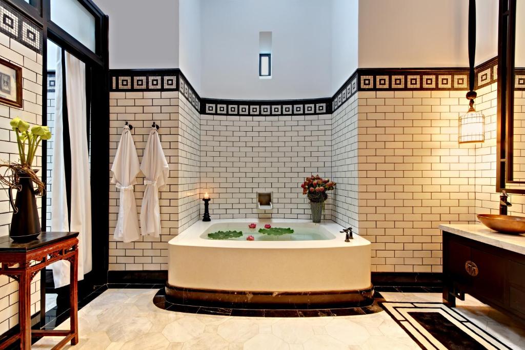 The Siam — Lobby