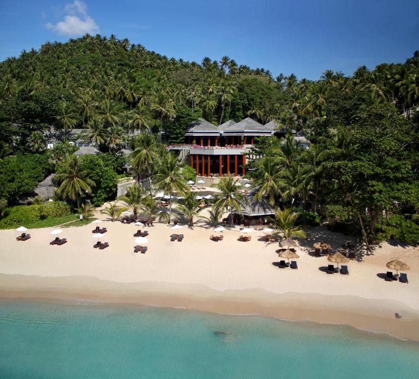 The Surin Phuket — Lobby
