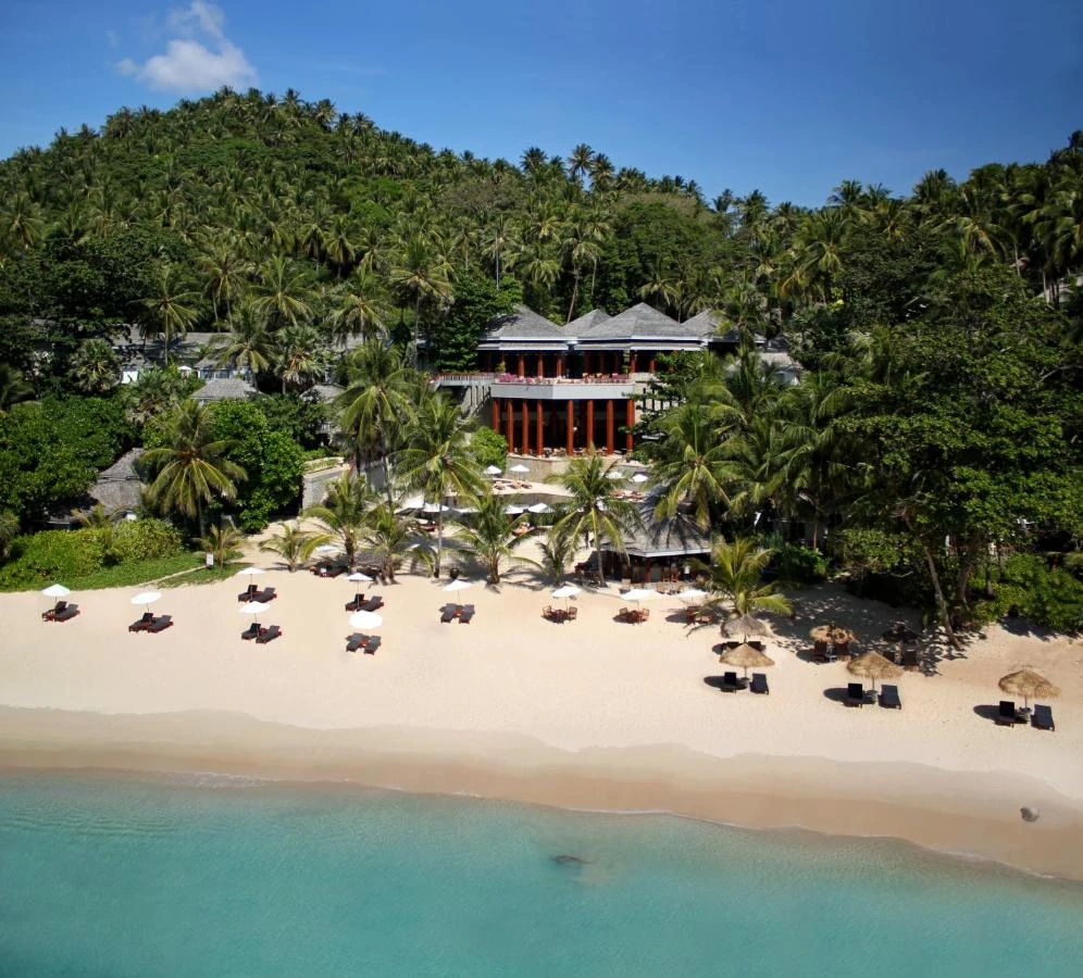 The Surin — Lobby