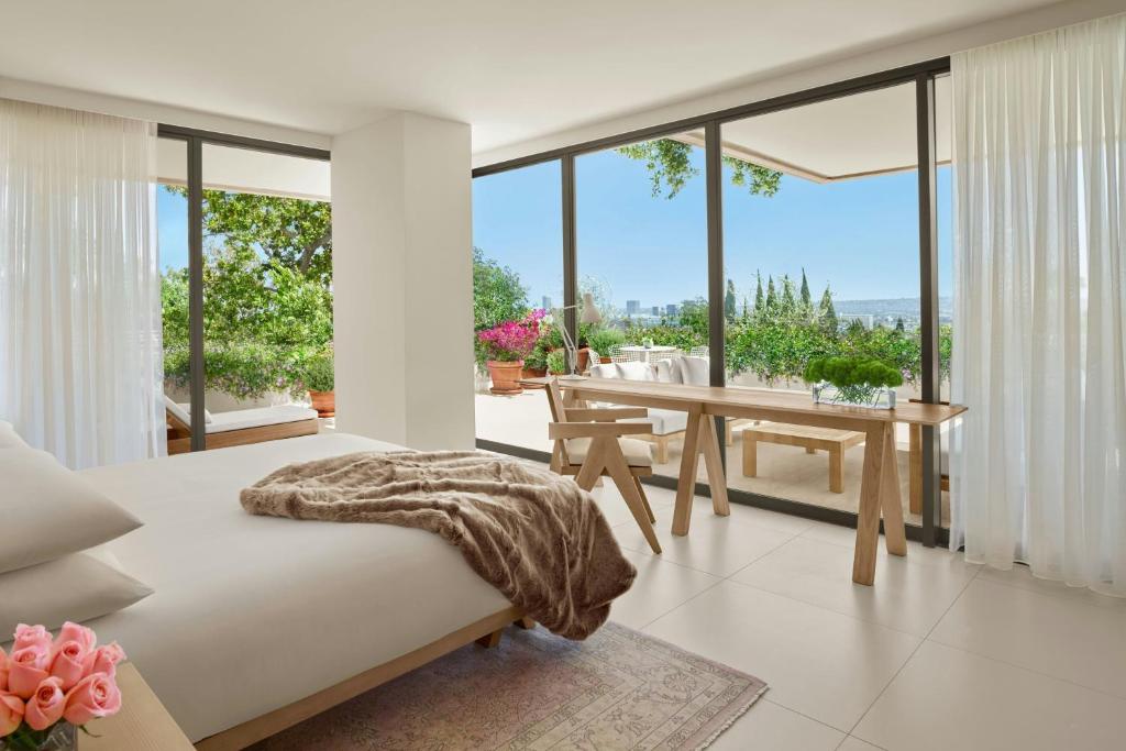 The West Hollywood EDITION — Room