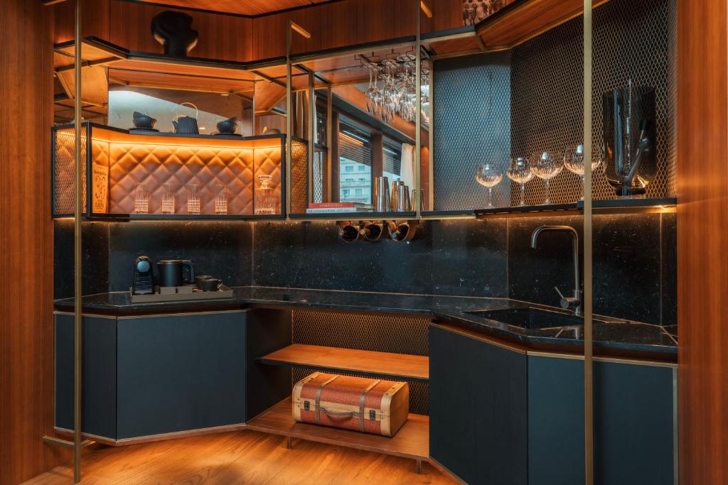 Thompson Madrid — Room