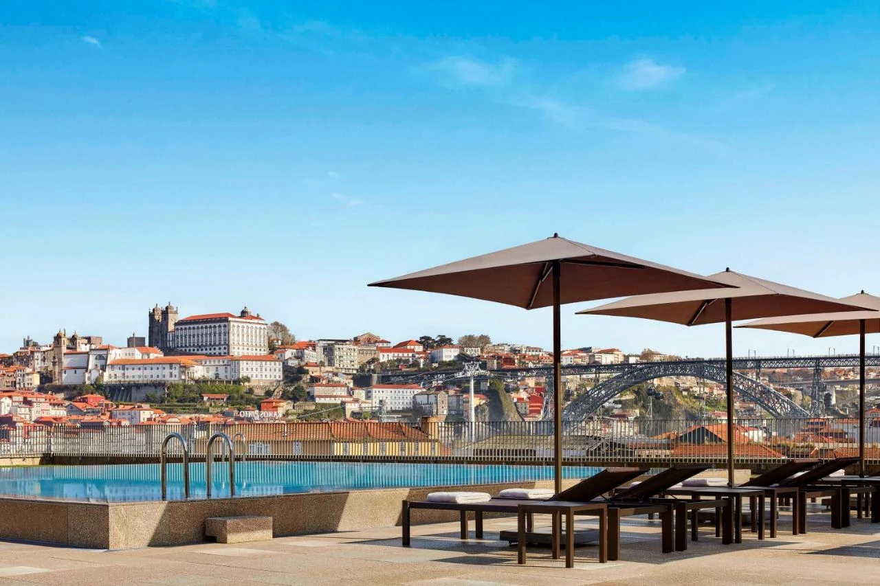 Tivoli Kopke Porto Gaia Hotel — Exterior