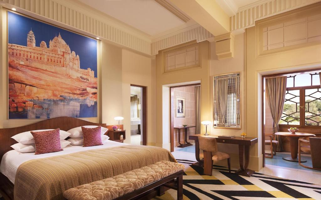 Umaid Bhawan Palace — Lobby
