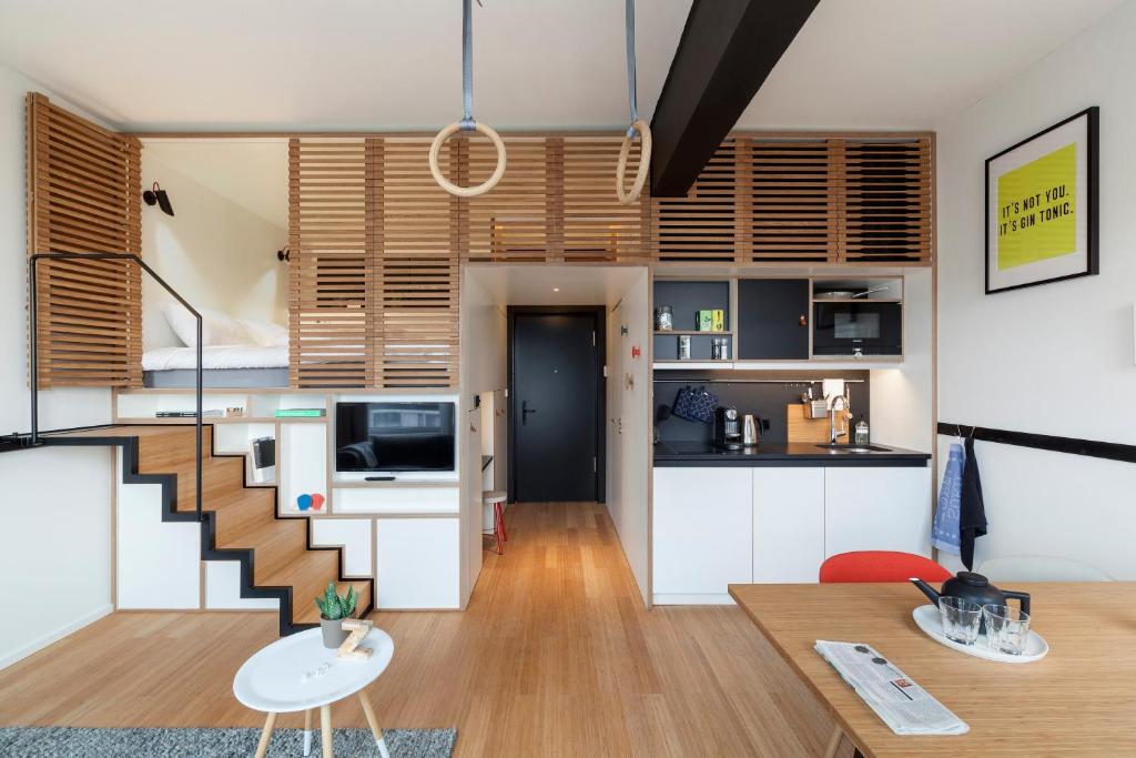 Zoku Amsterdam — Exterior