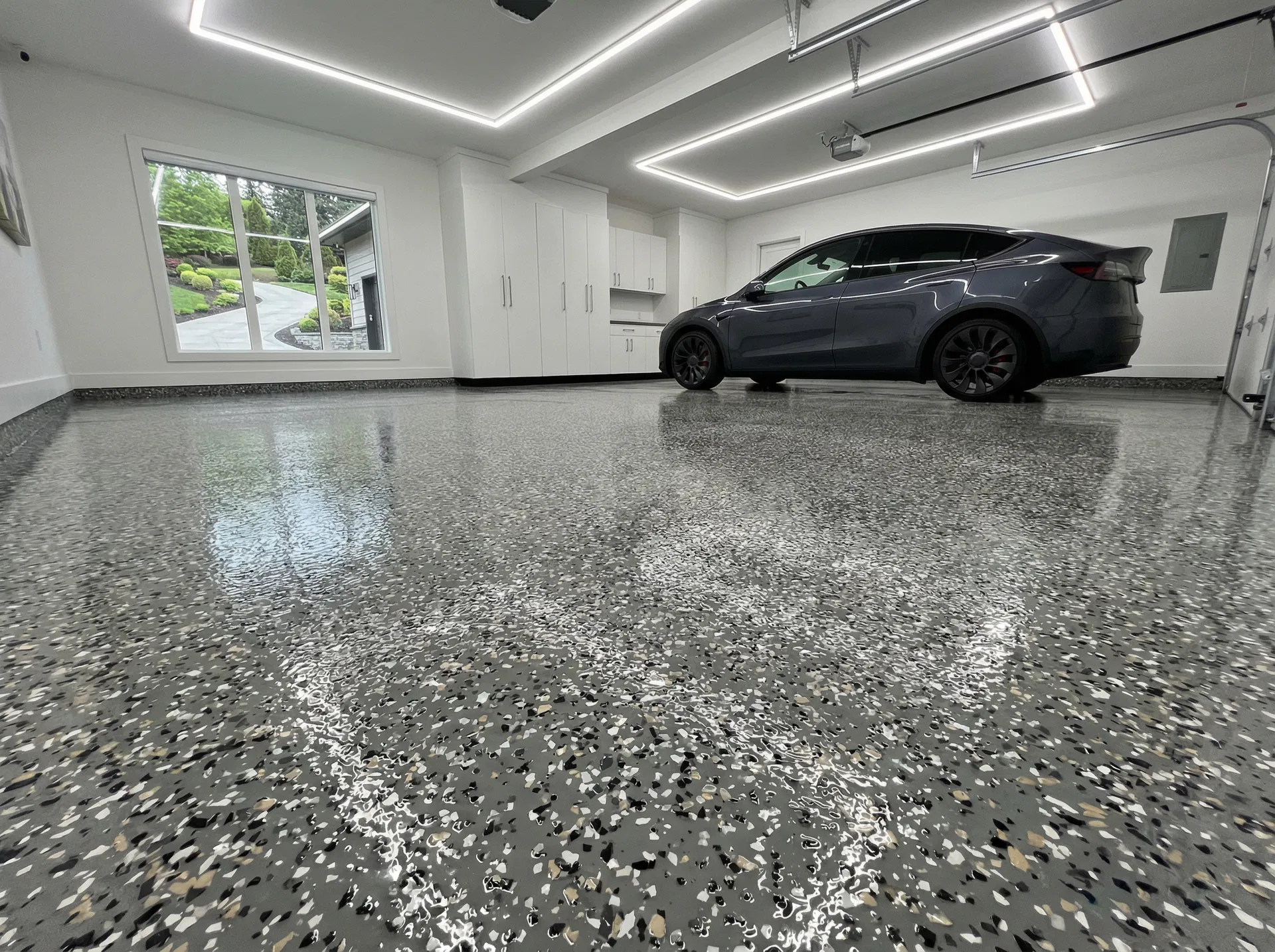 Epoxy flake garage floor — charcoal blend