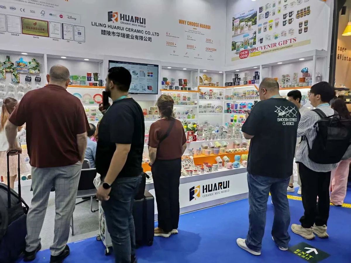 Huarui Ceramic Shines at the 139th Canton Fair: Forging Global Connections Through Artistry