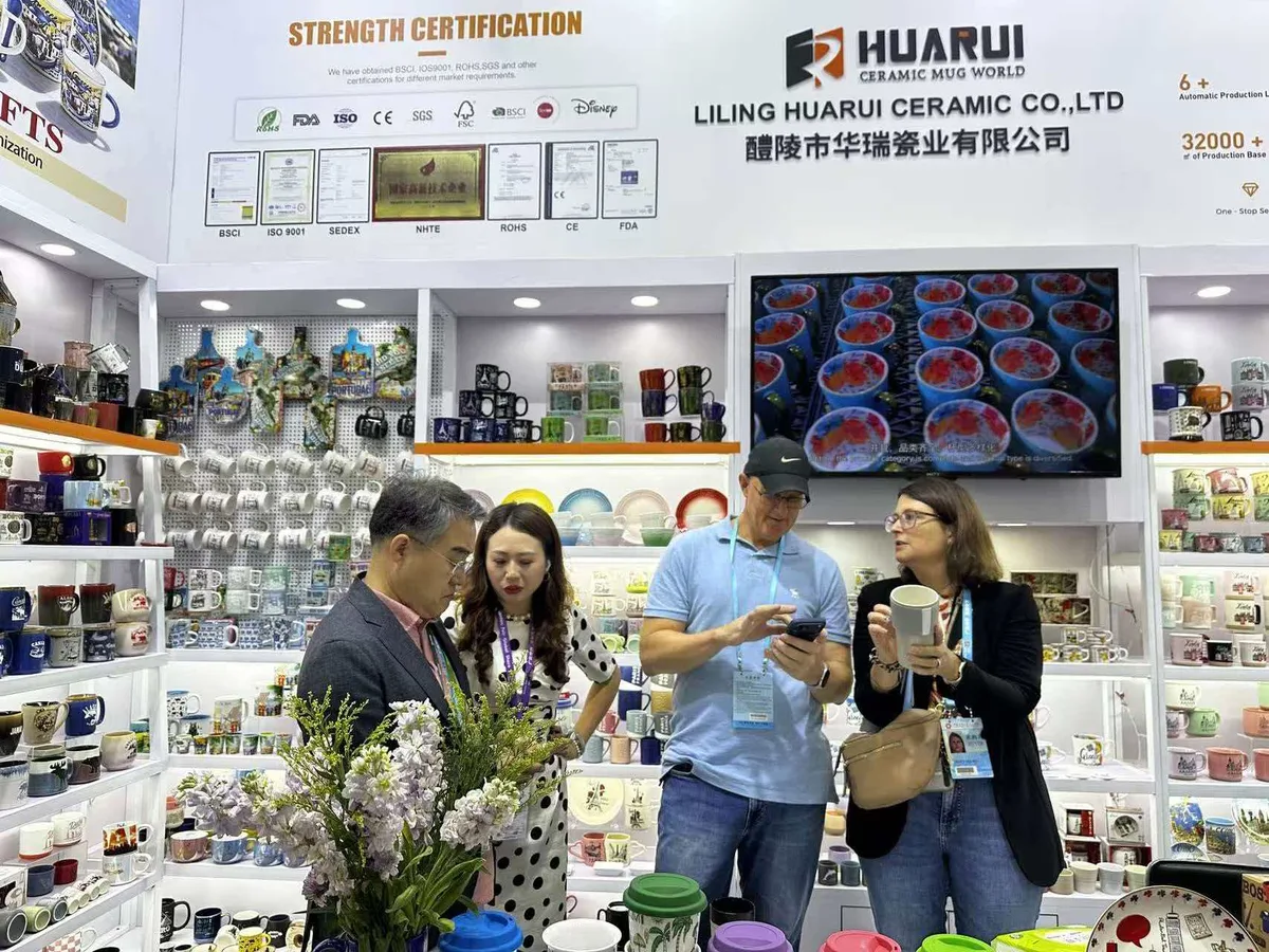 Our team members warmly greeting and assisting visitors, demonstrating the Huarui Ceramic commitment to excellent customer service and fostering strong relationships.