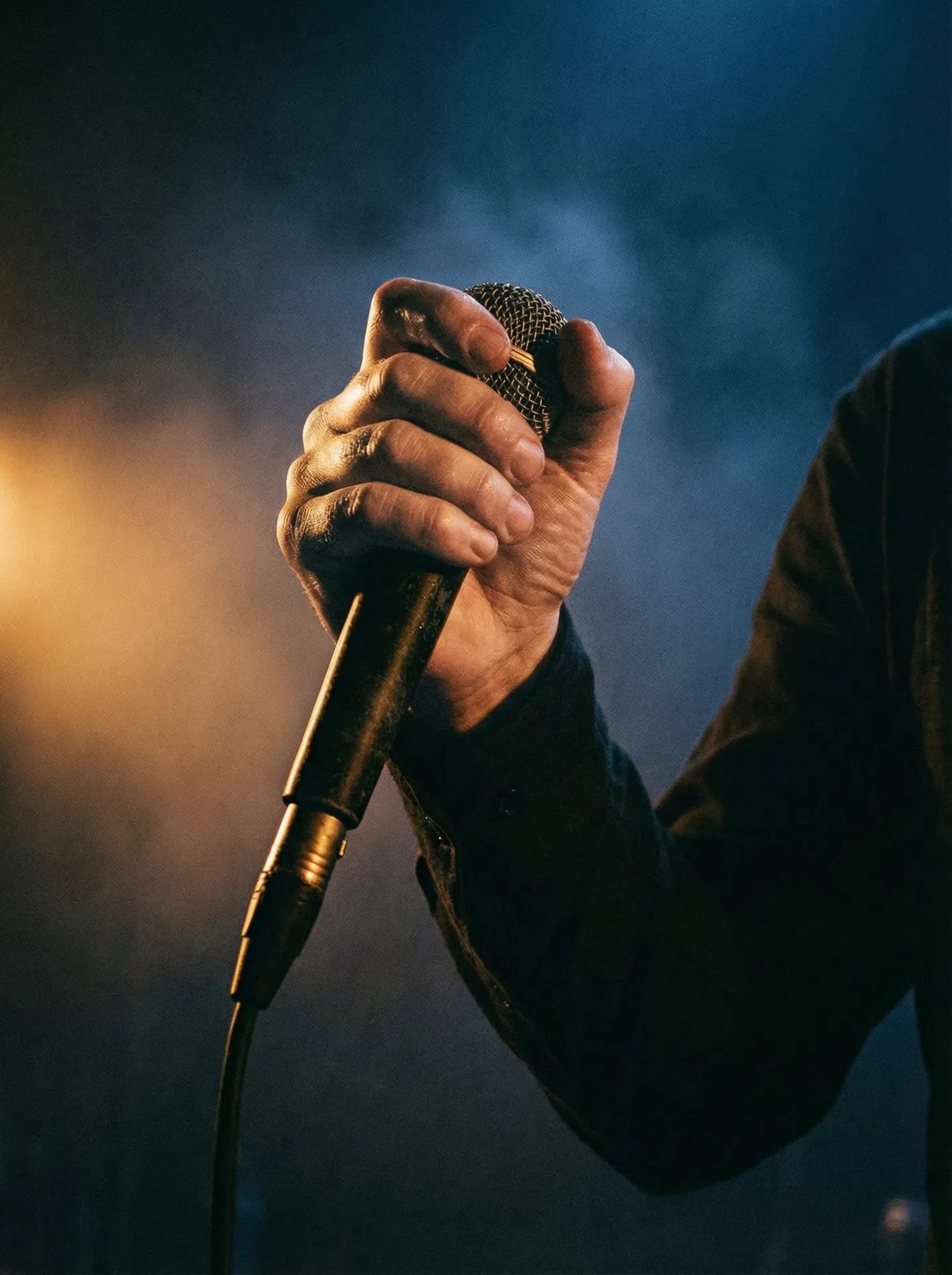 Live performance atmosphere