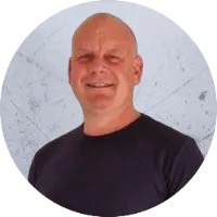 Simon Bull