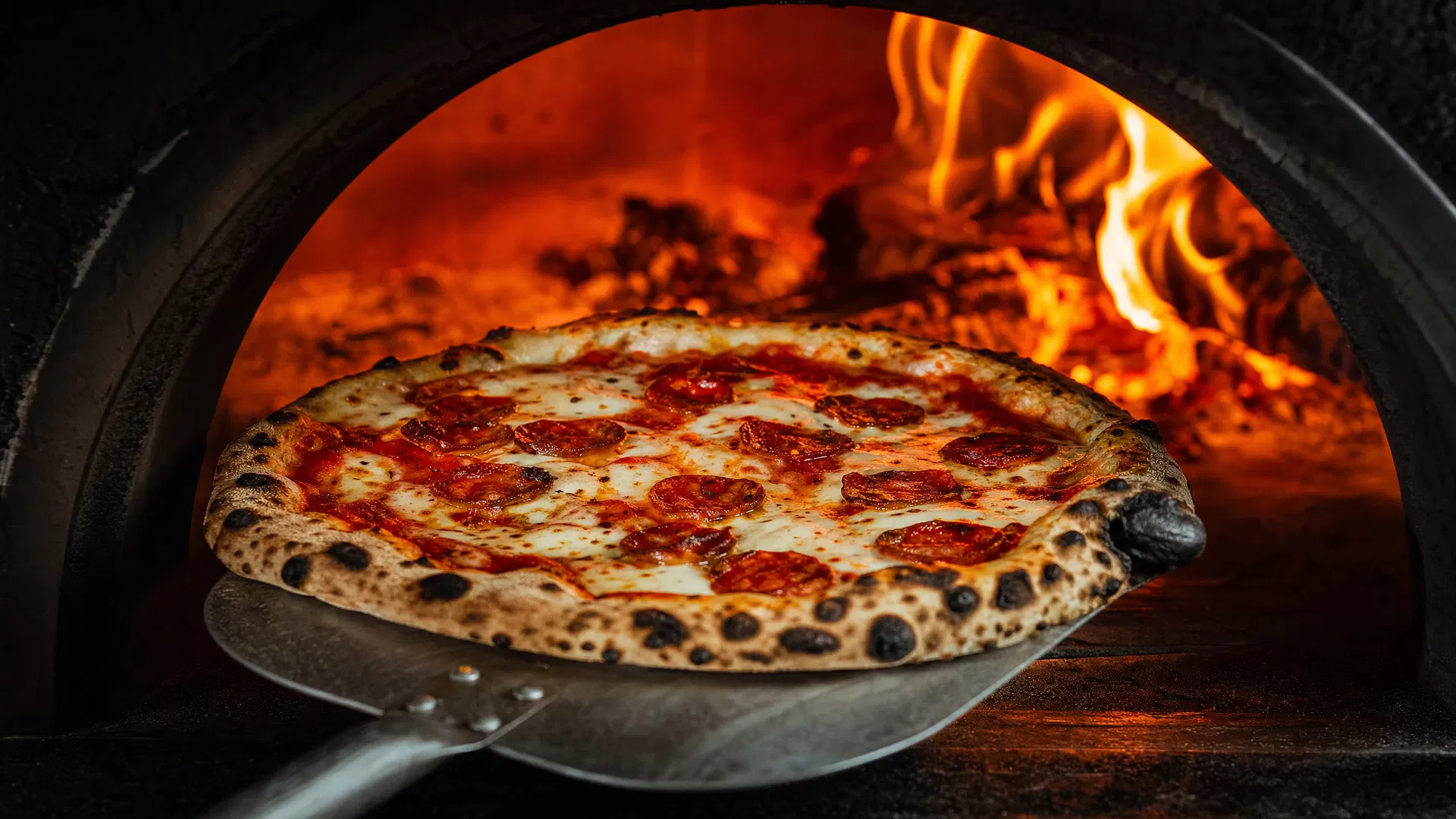 Pizza oven