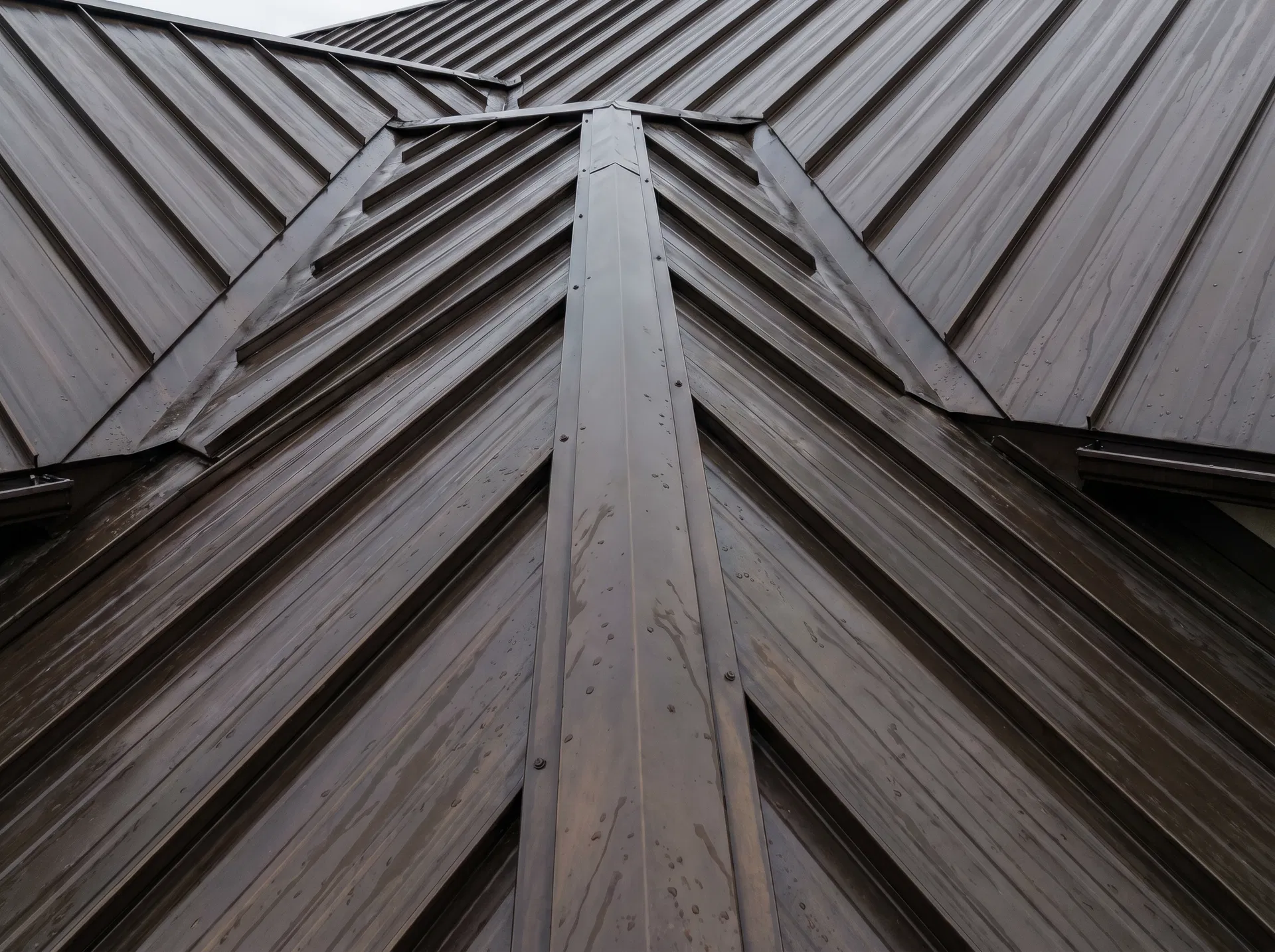 Standing Seam — Ridge Detail