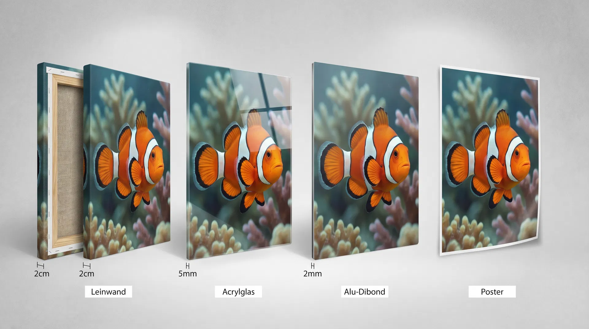 Materialvergleich: Leinwand, Acrylglas, Alu-Dibond und Poster nebeneinander
