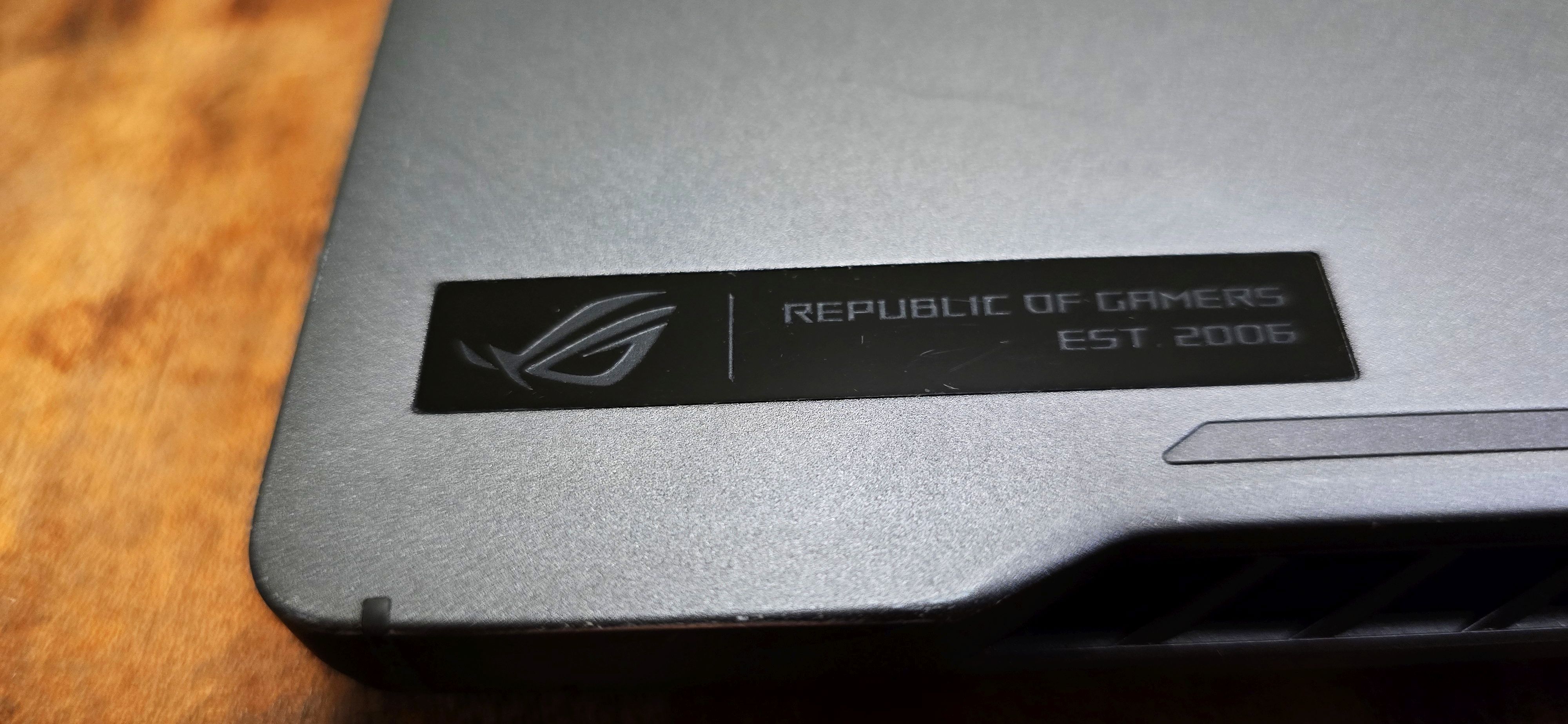ASUS ROG Zephyrus Ryzen 7 4800HS 40GB RAM 12