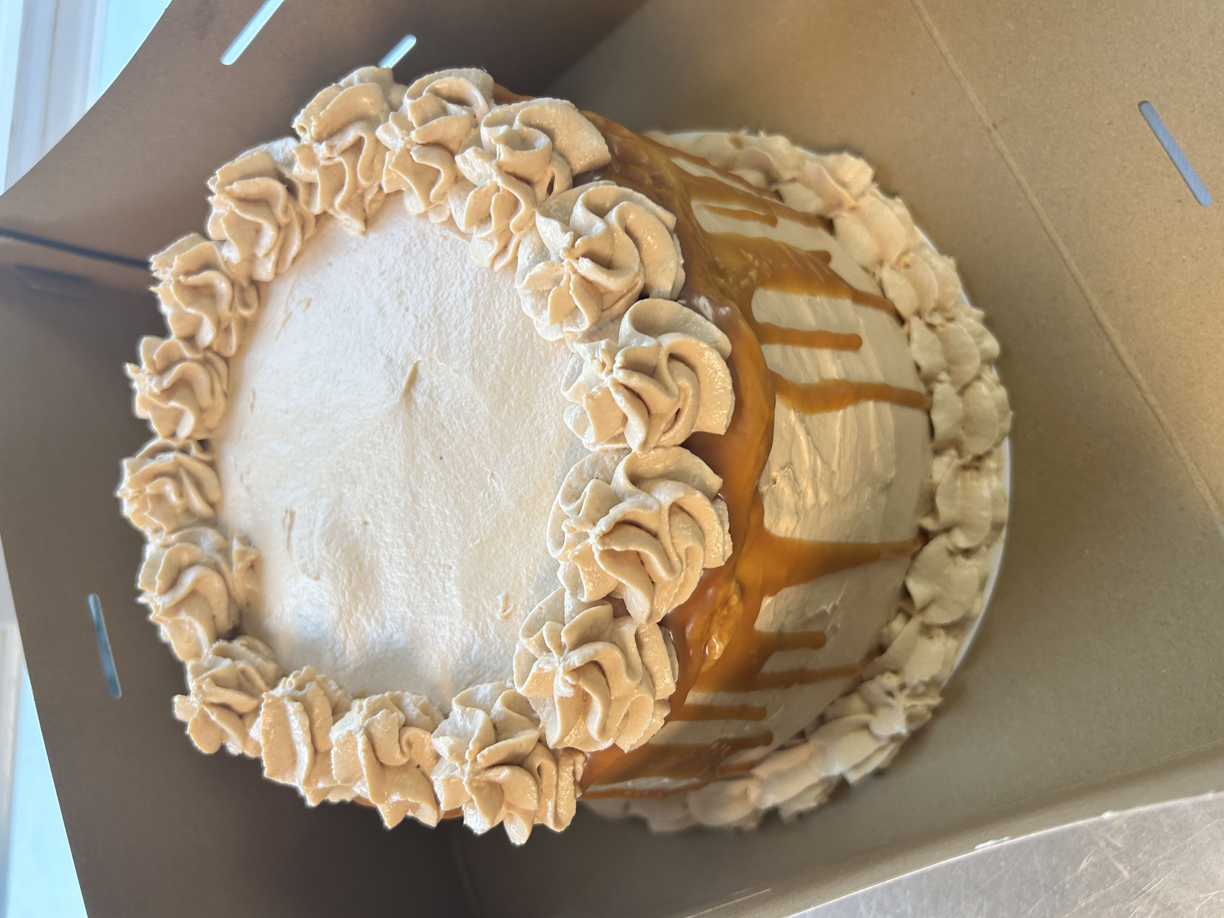 Caramel cake photo 1
