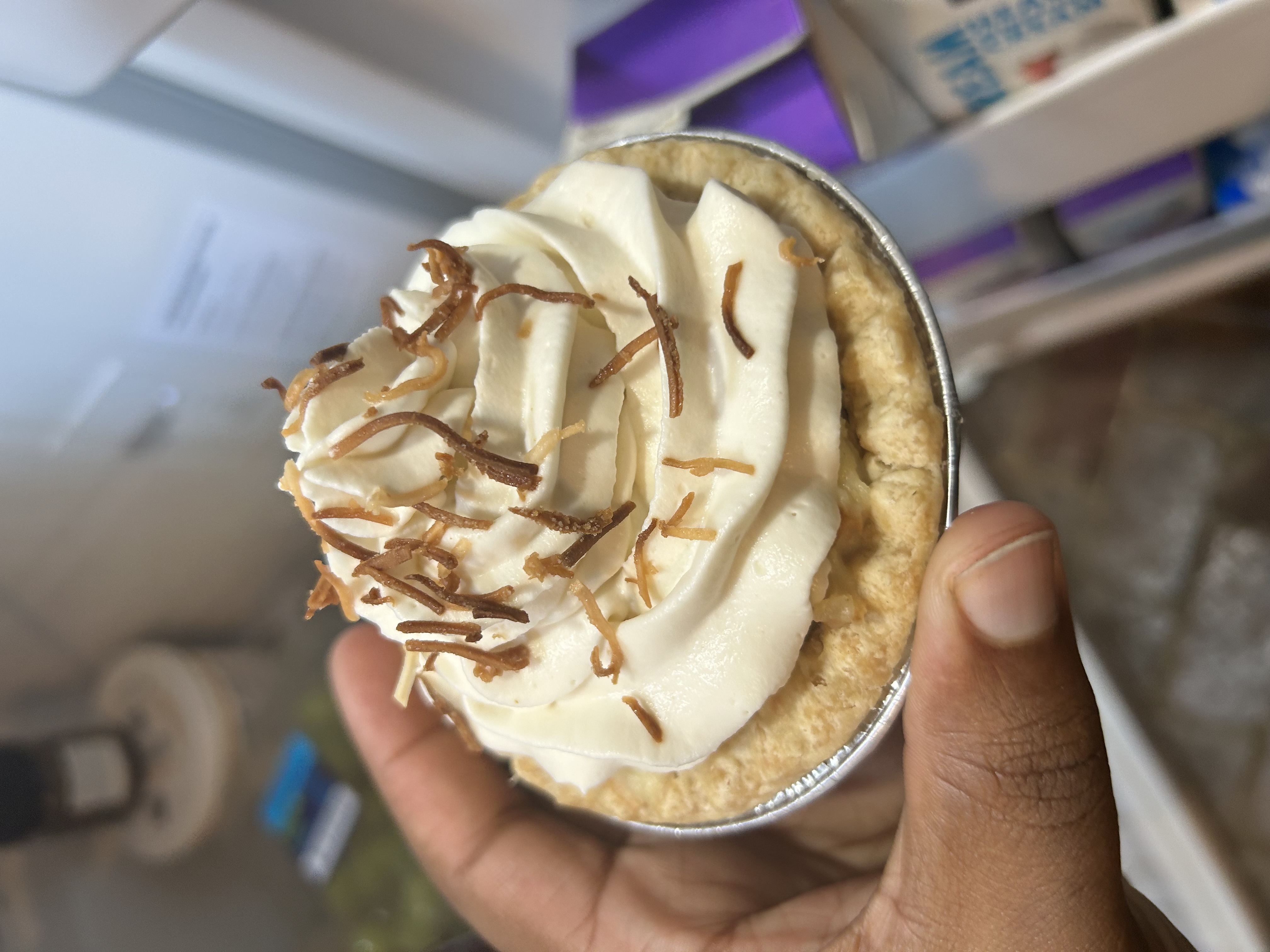 Mini coconut cream pie
