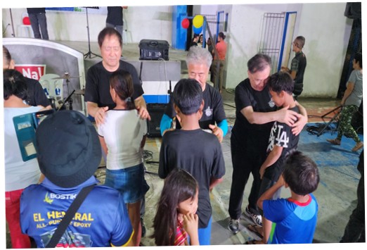 회중의 반이 예수그리스도를 영접