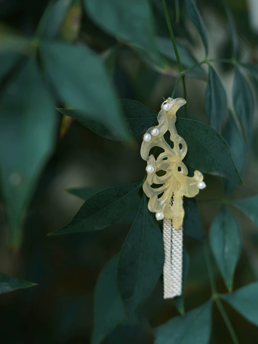 For the woman
who needs no introduction.