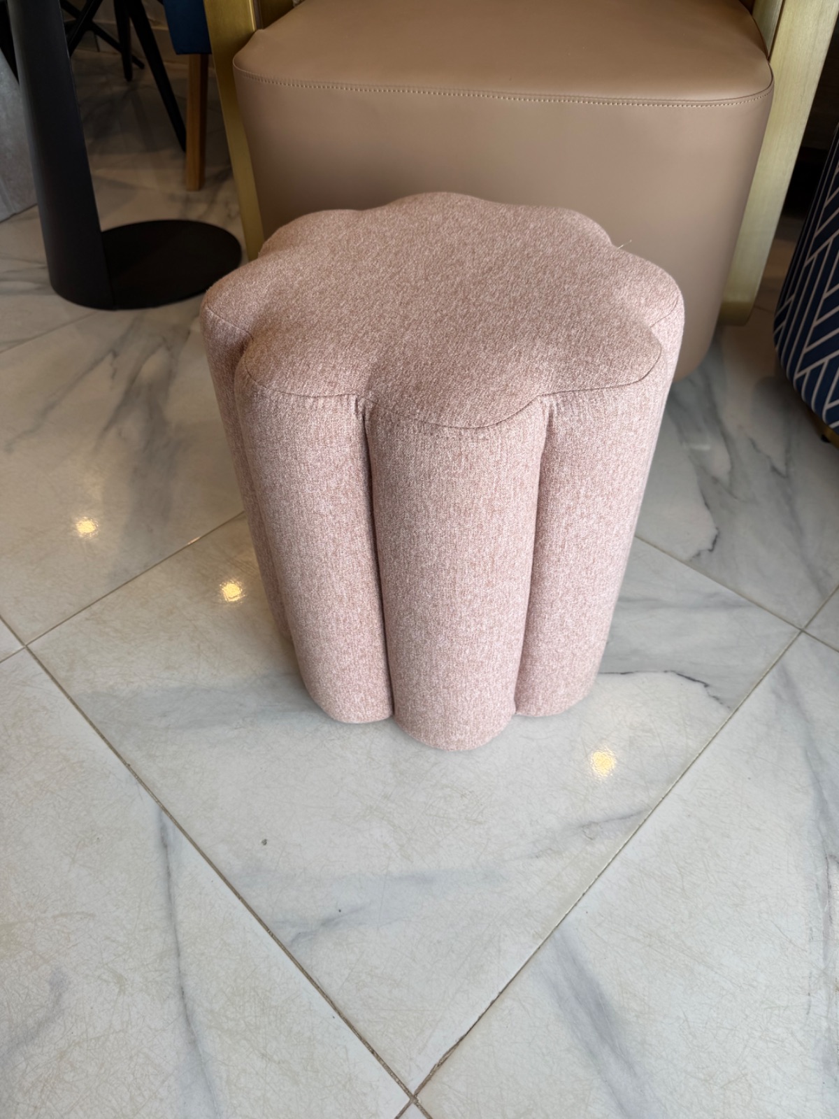 Pouf atypique 