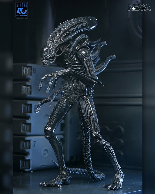NECA Aliens - 40th Anniversary Ultimate Warrior Xenomorph 7� Scale Action Figure Coming April 26th