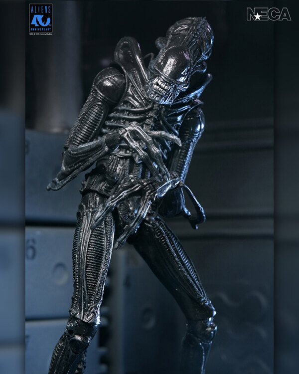 NECA Aliens - 40th Anniversary Ultimate Warrior Xenomorph 7� Scale Action Figure Coming April 26th