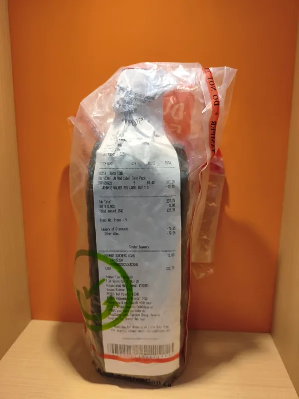 *DUTY FREE* Johnnie Walker Red 1L Singapore