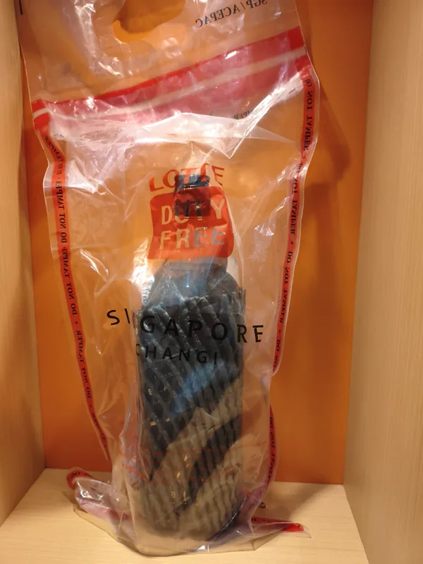 *Duty Free* Johnnie Walker Black 1L