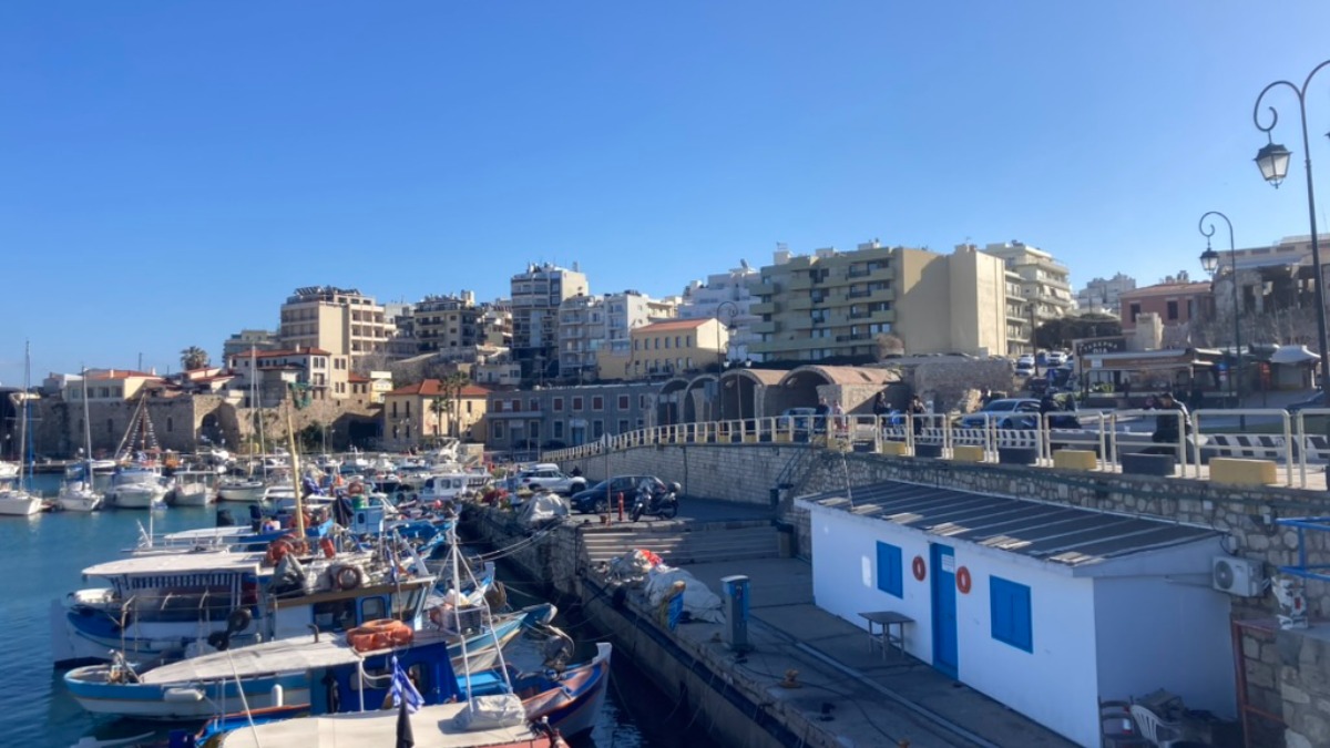 Best Leather Duffel Bags & Carry-Ons for Stylish Travel