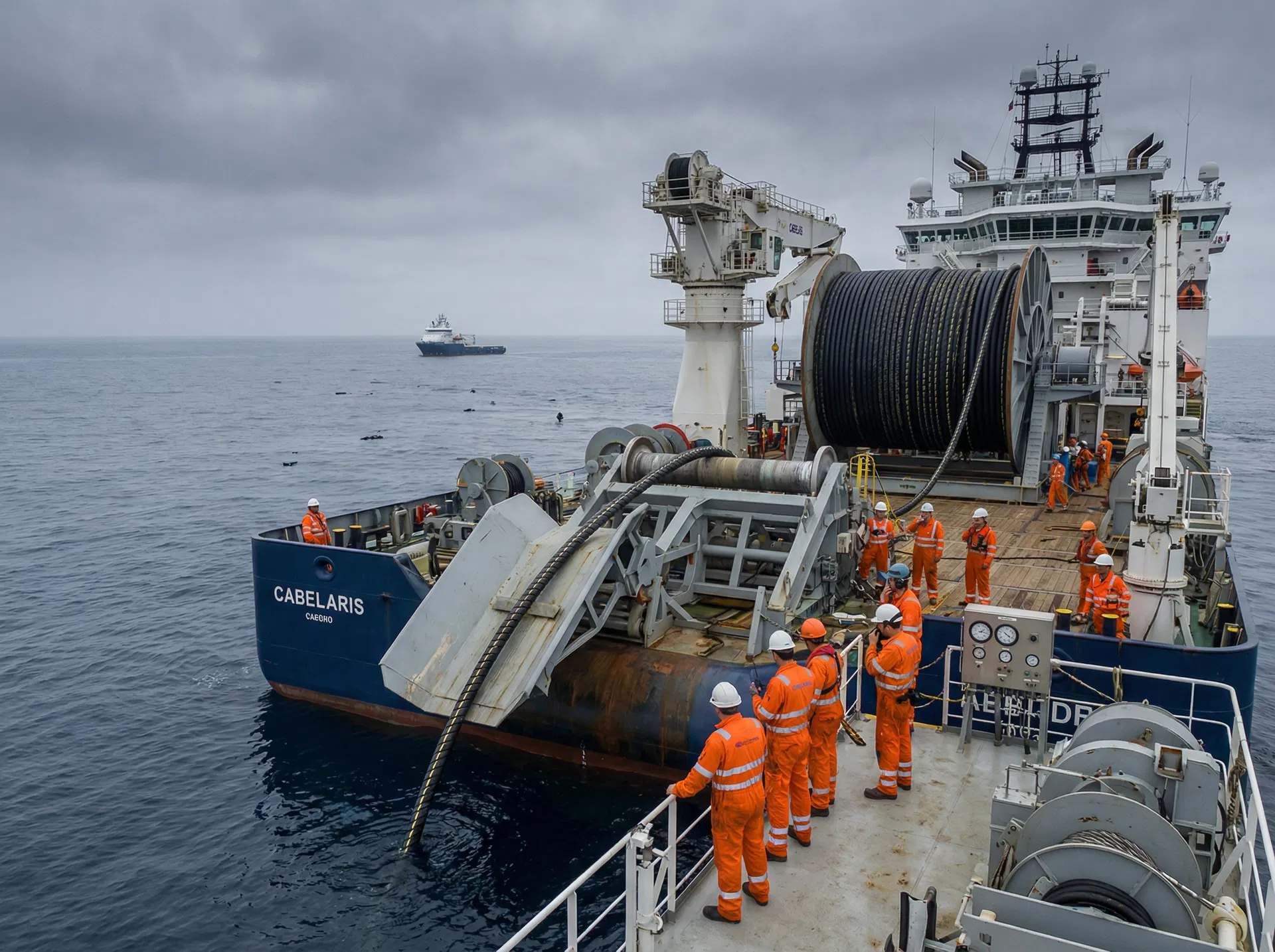 Subsea cable laying operations from specialist cable vessel