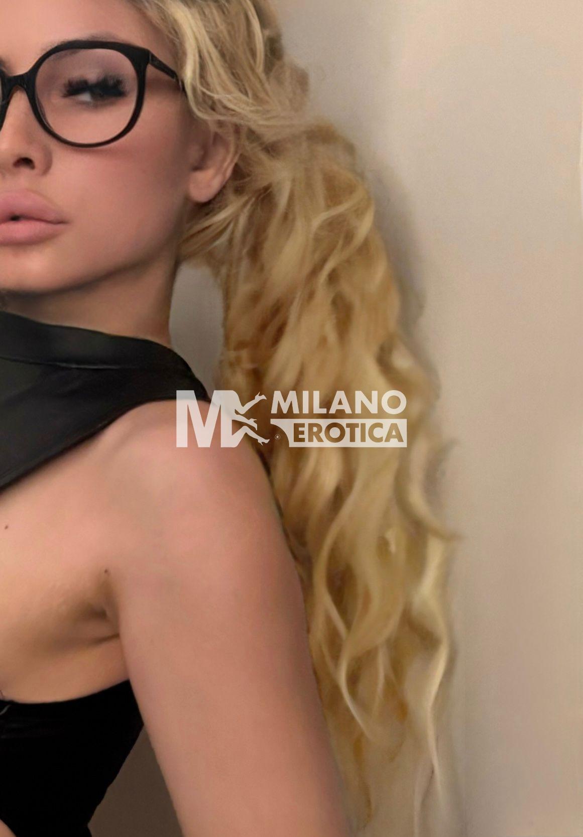 Foto 3 di Musa Oscura