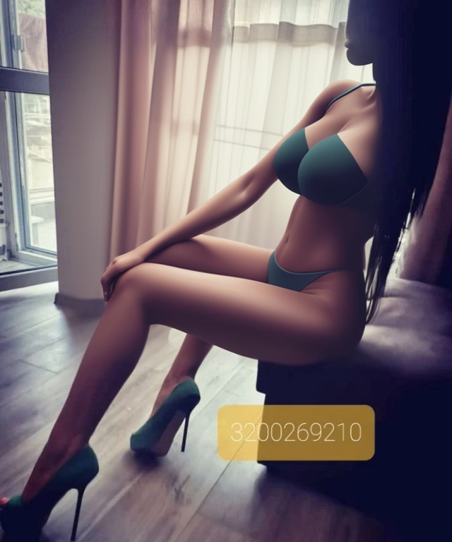 Giulia - Foto 5 - escort a Viterbo