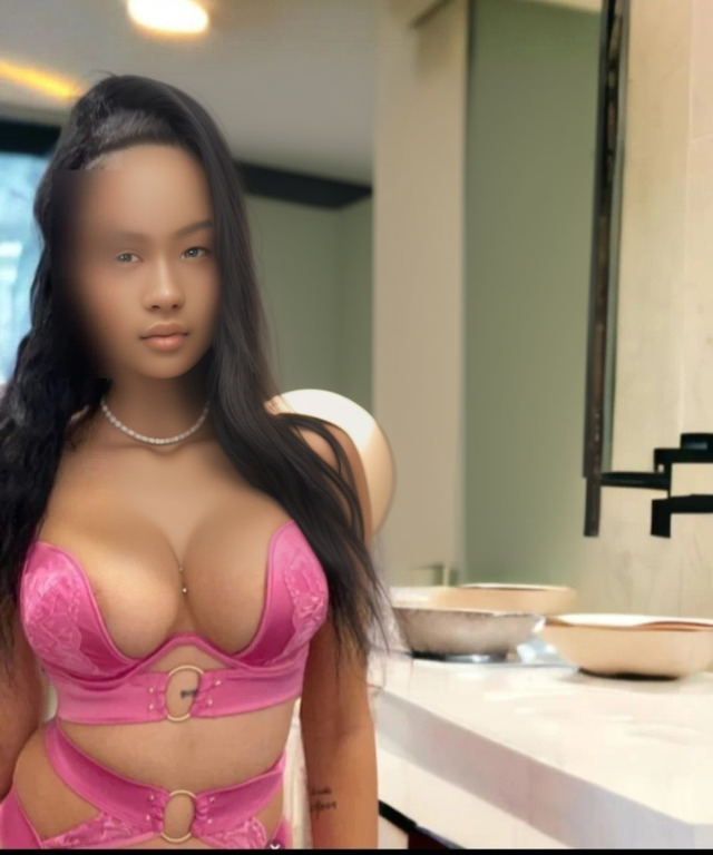 Ada - Foto 3 - escort a Venezia