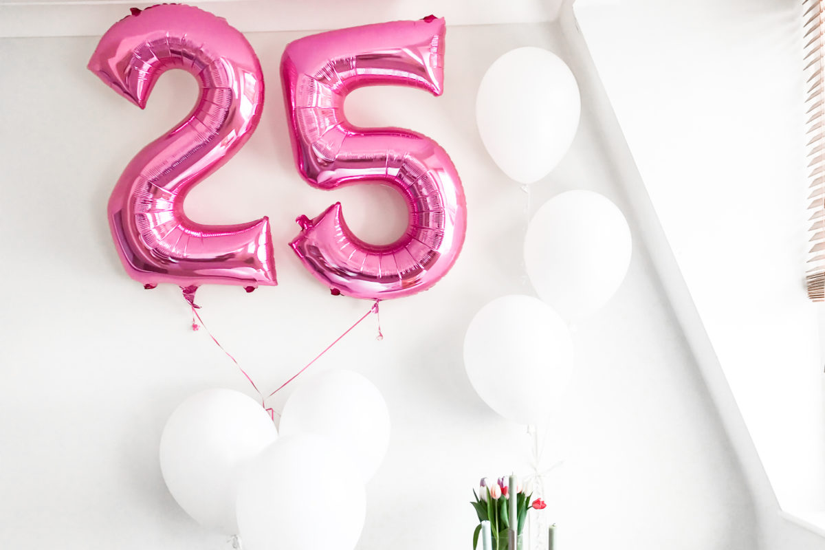 25 Ways to Throw a Great Party on a Budget