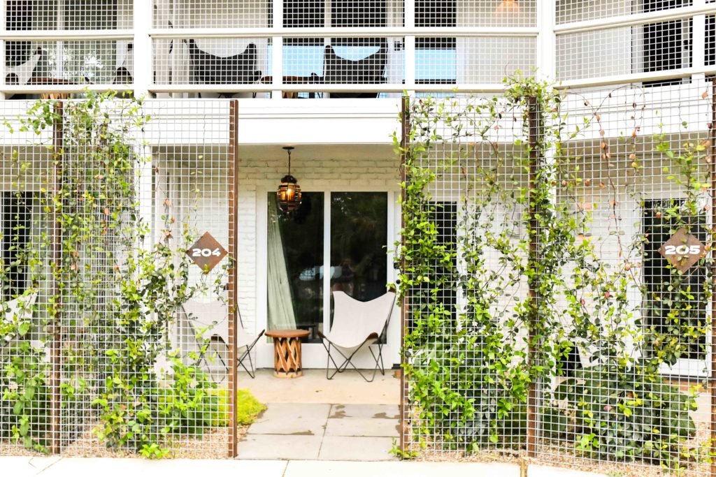 Day Trip from Austin: Stagecoach Inn and Small Town Salado