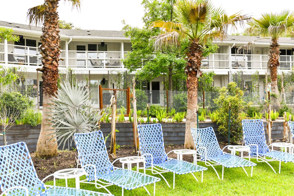 Sweet Small Town Stay at Stagecoach Inn, Salado, TX