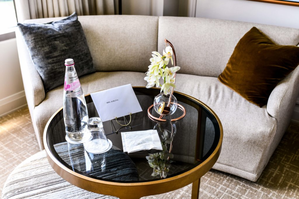 Four Seasons Rooms and Service