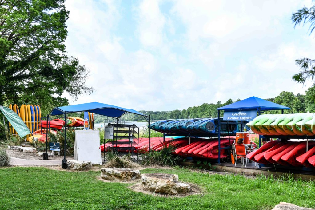 Kayaking Austin Four Seasons_thehonestshruth