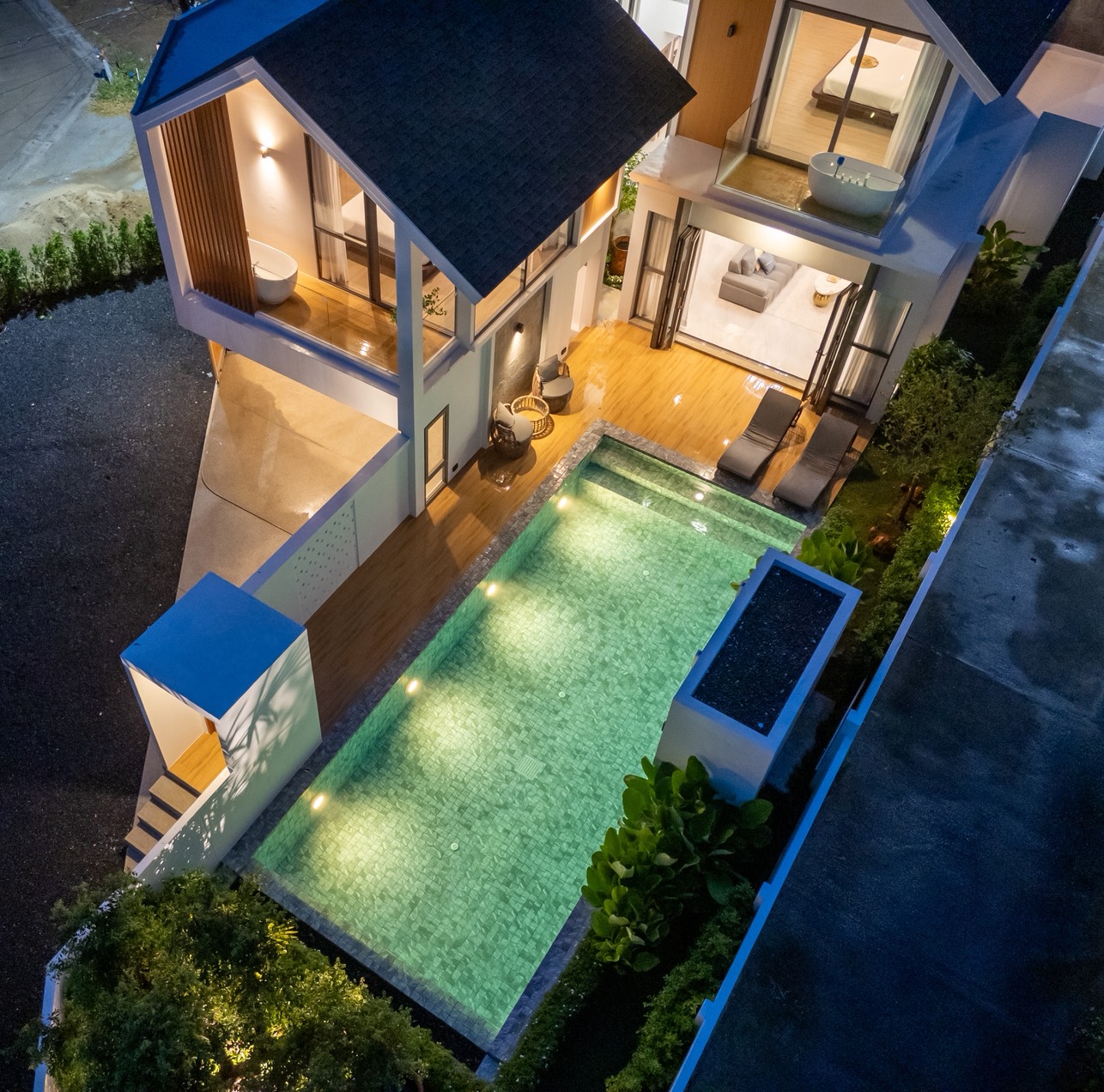 Alisa Grand Pool Villa: Luxury 6+1 Bedroom Pool Villa Near Layan and Bang Tao Beach, Phuket 2