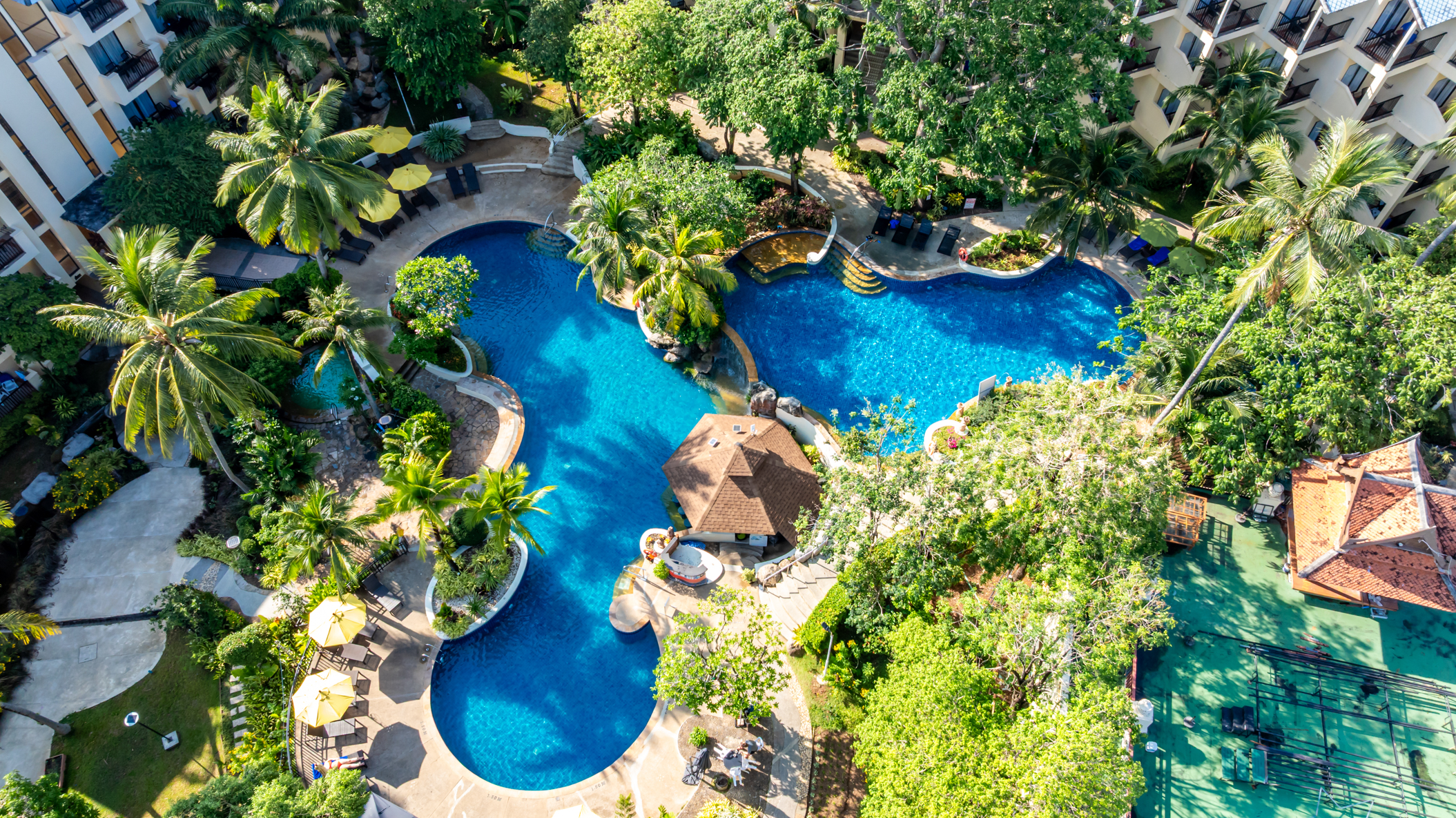 Exquisite Pool Villa Retreat Steps from Karon Beach