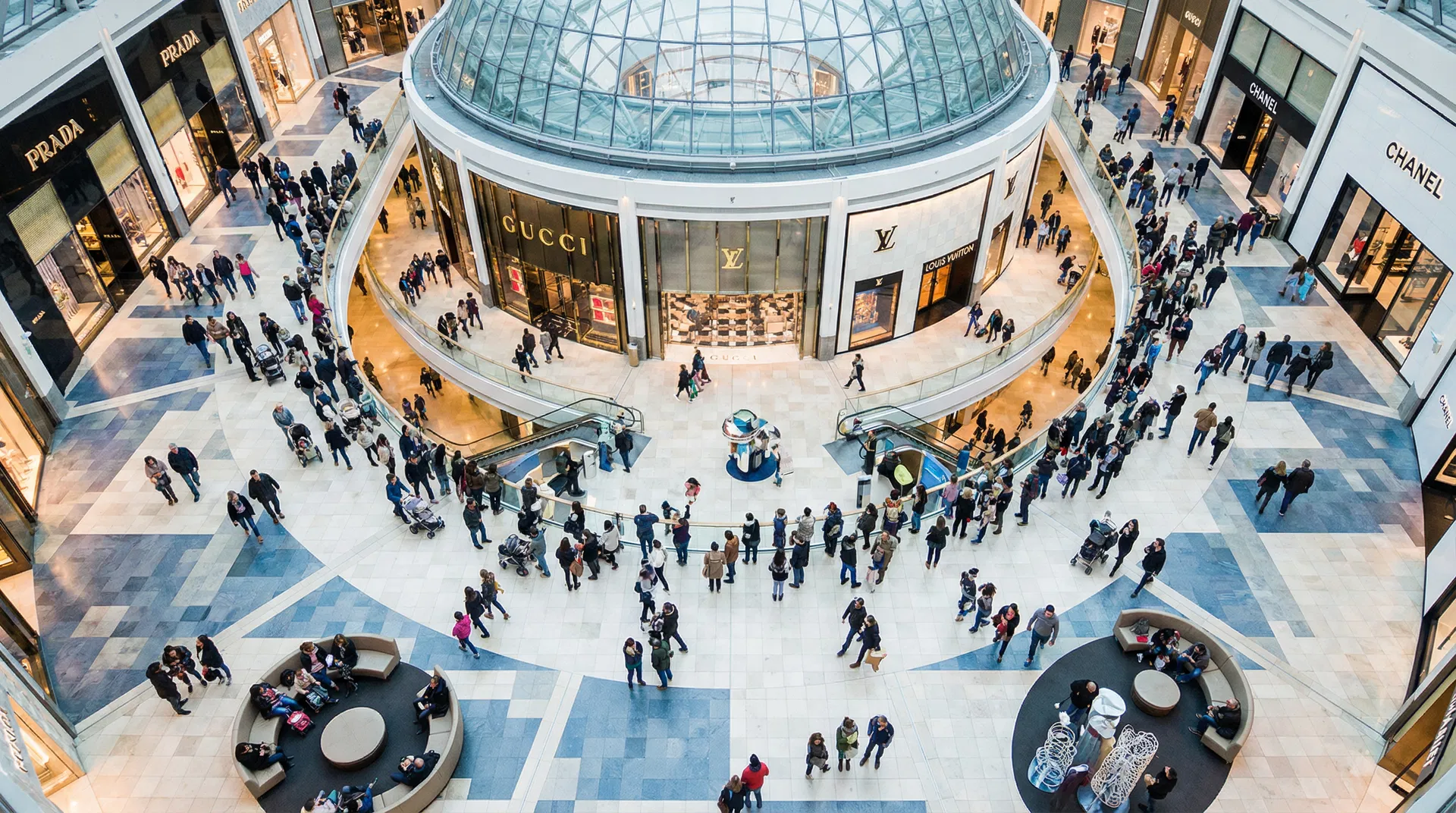 Shopping mall overhead view showing visitor flow patterns
