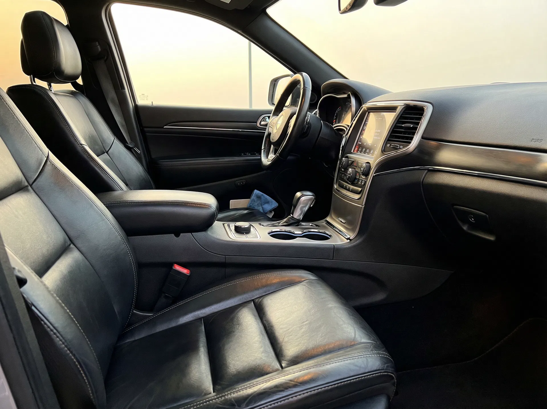 Truck and large SUV detailing service on Johns Island