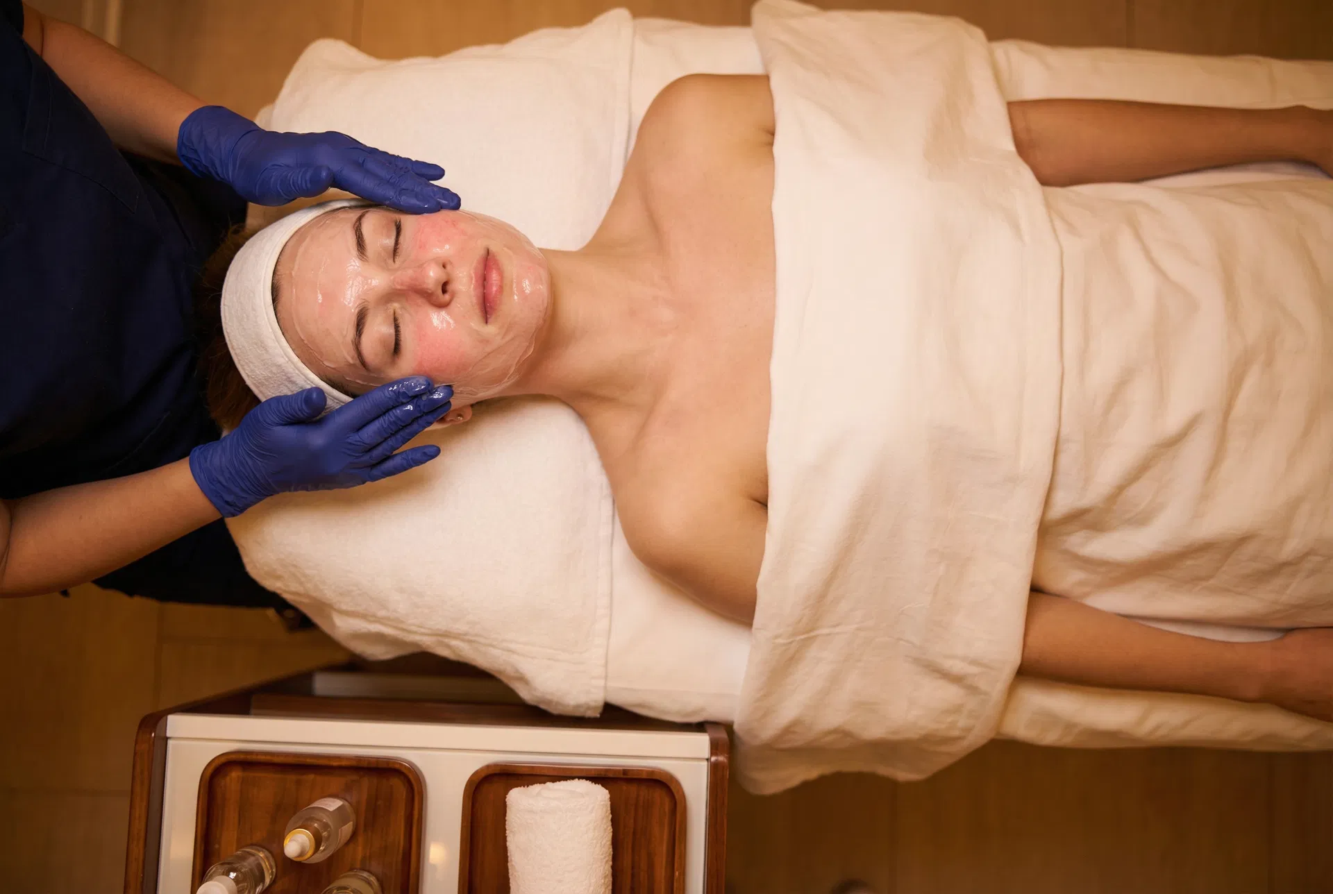 Microneedling & Collagen Boost gallery 3
