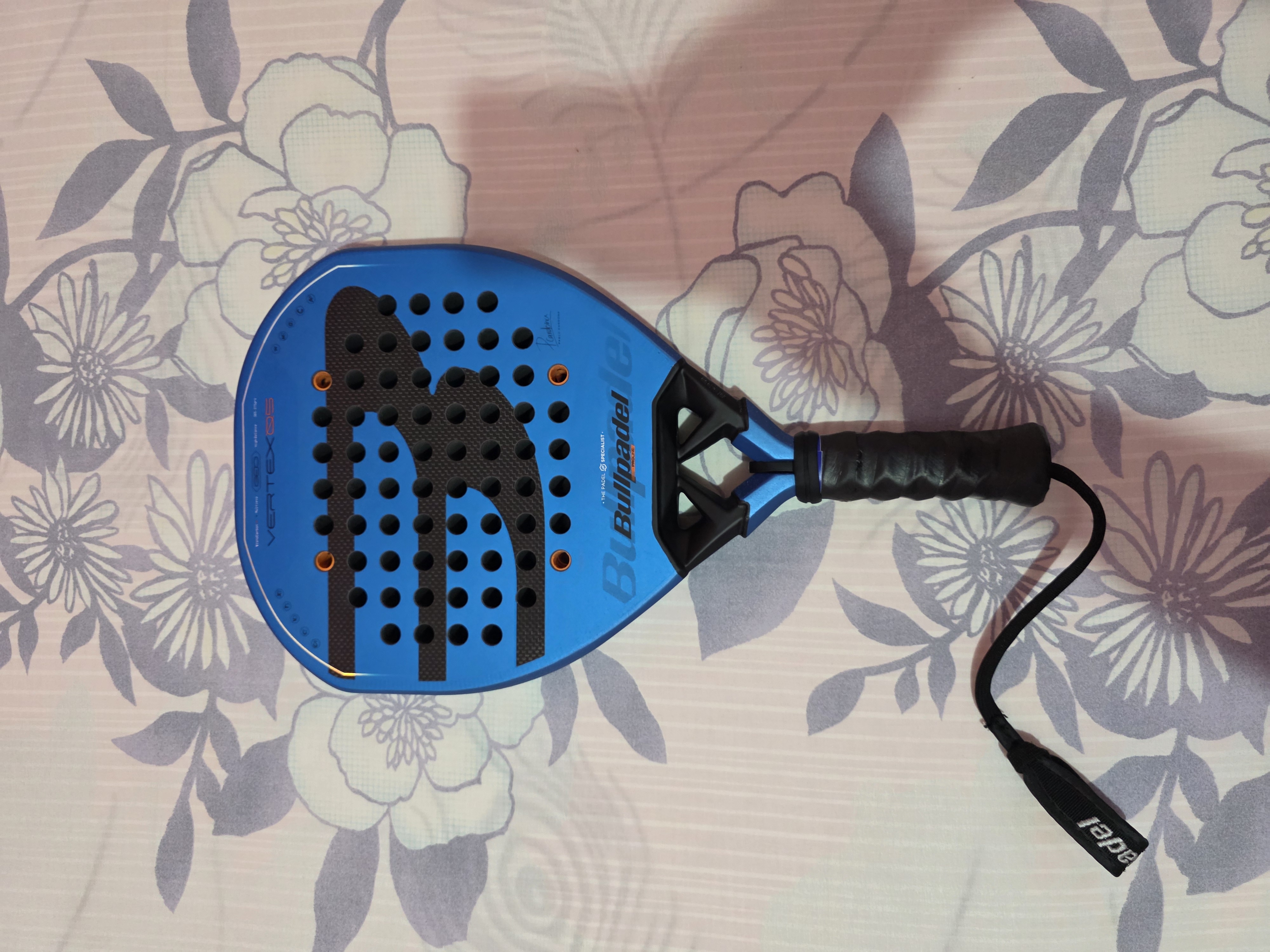 Bullpadel Vertex Geo