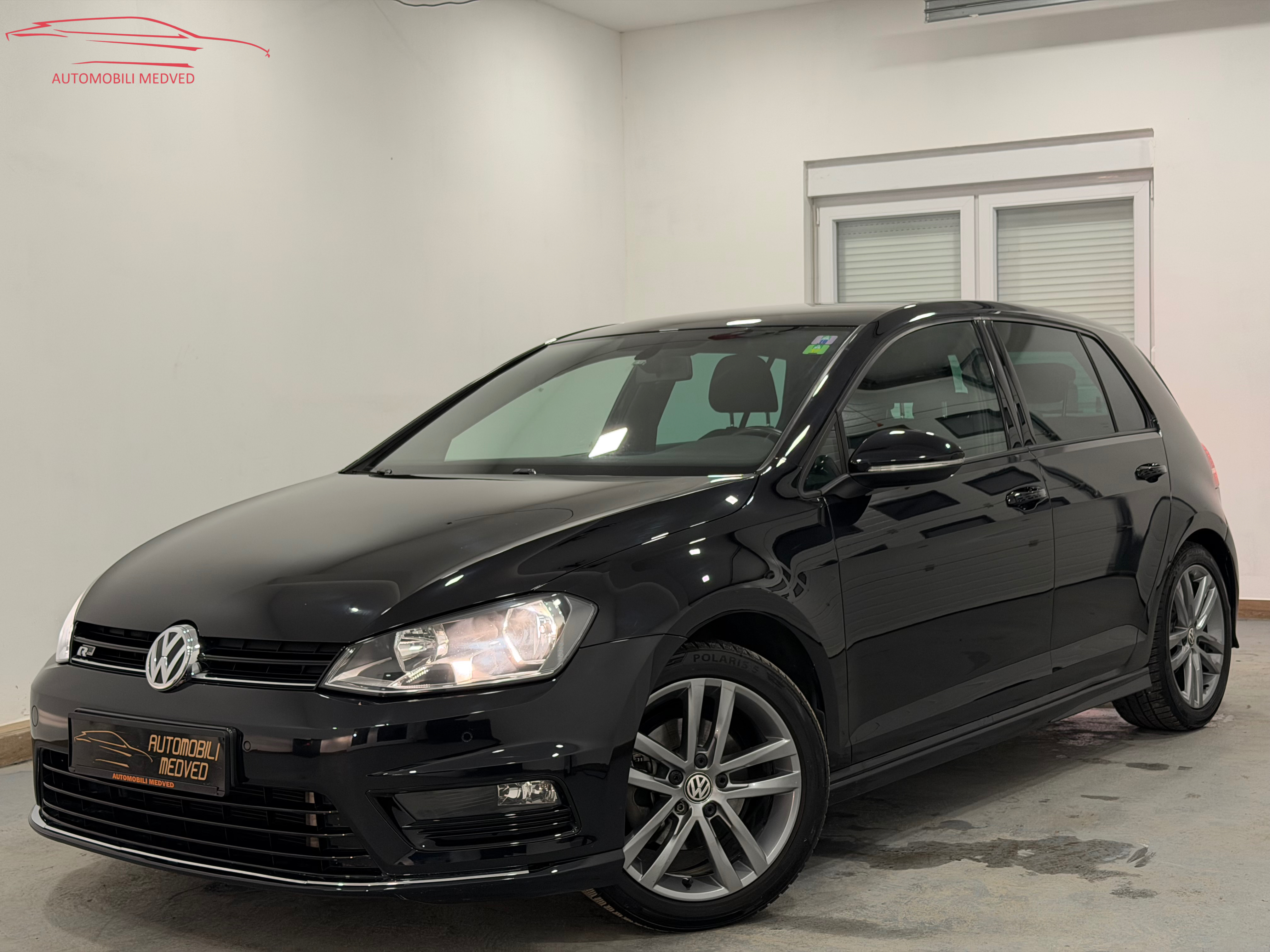 VW Golf 7 2,0 TDI BMT R-LINE, NAVI, LED, GARANCIJA! — Automobili Medved Sisak