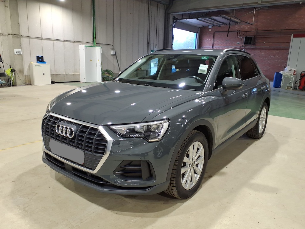 Audi Q3 35 TDI S-TRONIC BUS, LED, NAVI, VIRTUAL, JAMSTVO 12MJ!, 2022 god. — Automobili Medved Sisak